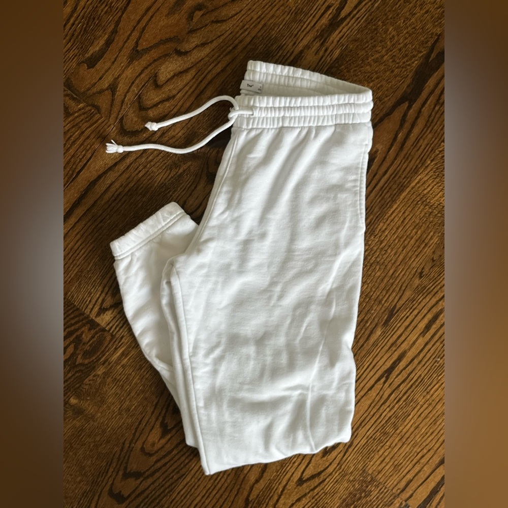 Aritzia White Jogger Pants
